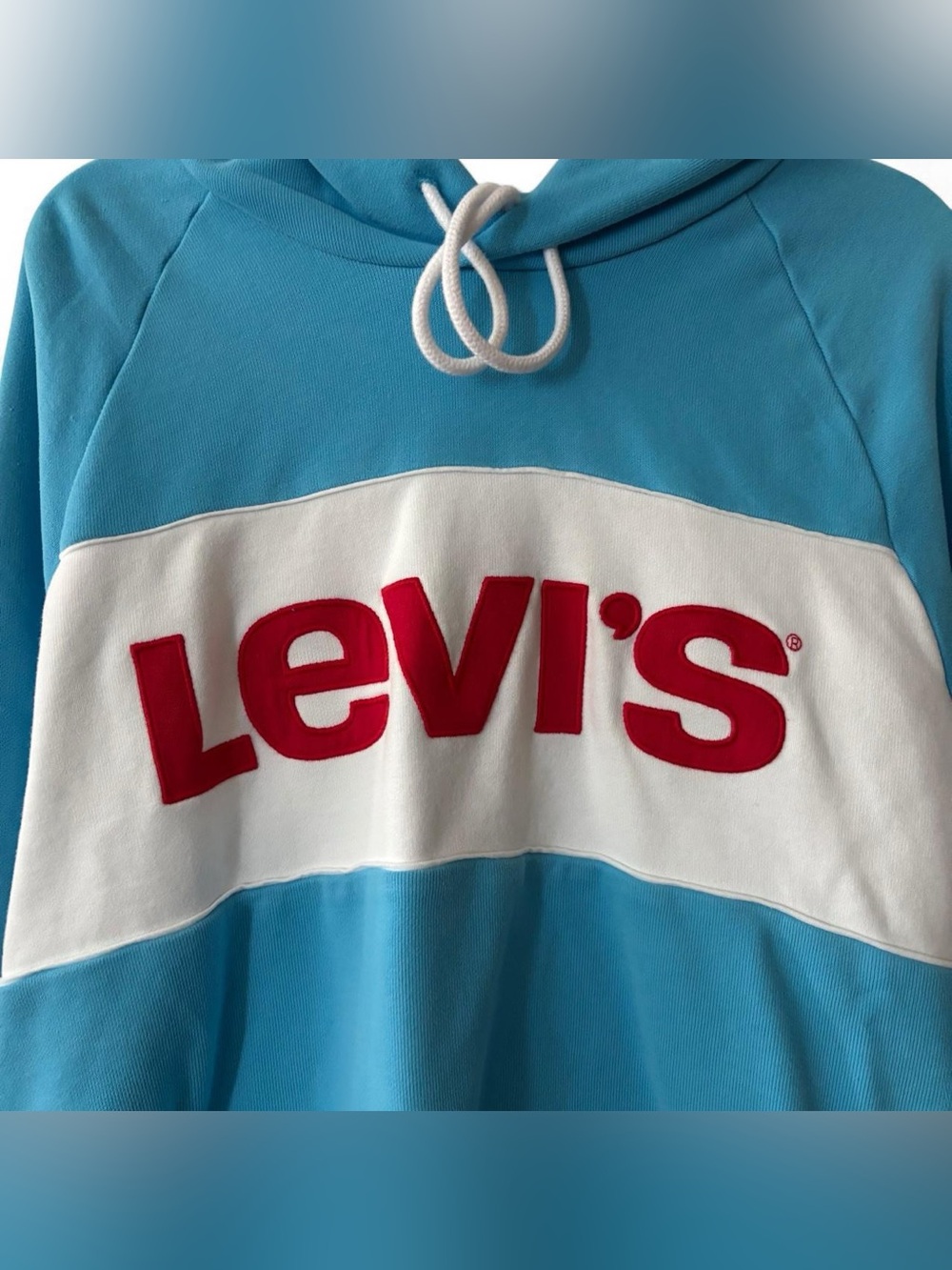 NWT Levi's Women's Blue Colorblock Logo Hoodie - Picture 3 of 4